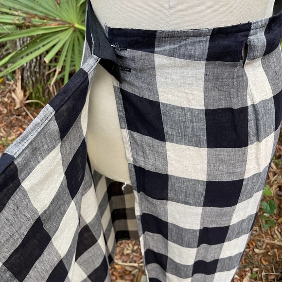 80s/90s Buffalo Monochrome Plaid Linen Wrap Maxi Skirt - Picture 5 of 11